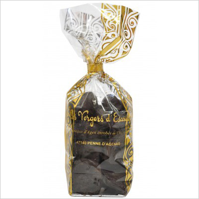 Fermer des sachets de chocolats